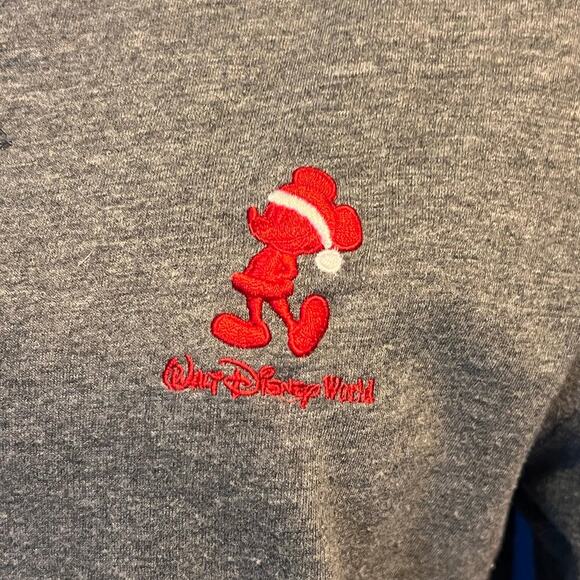 Disney Parks Walt Disney World Santa Hat Mickey Sweatshirt. Gray Size Small - Picture 4 of 7